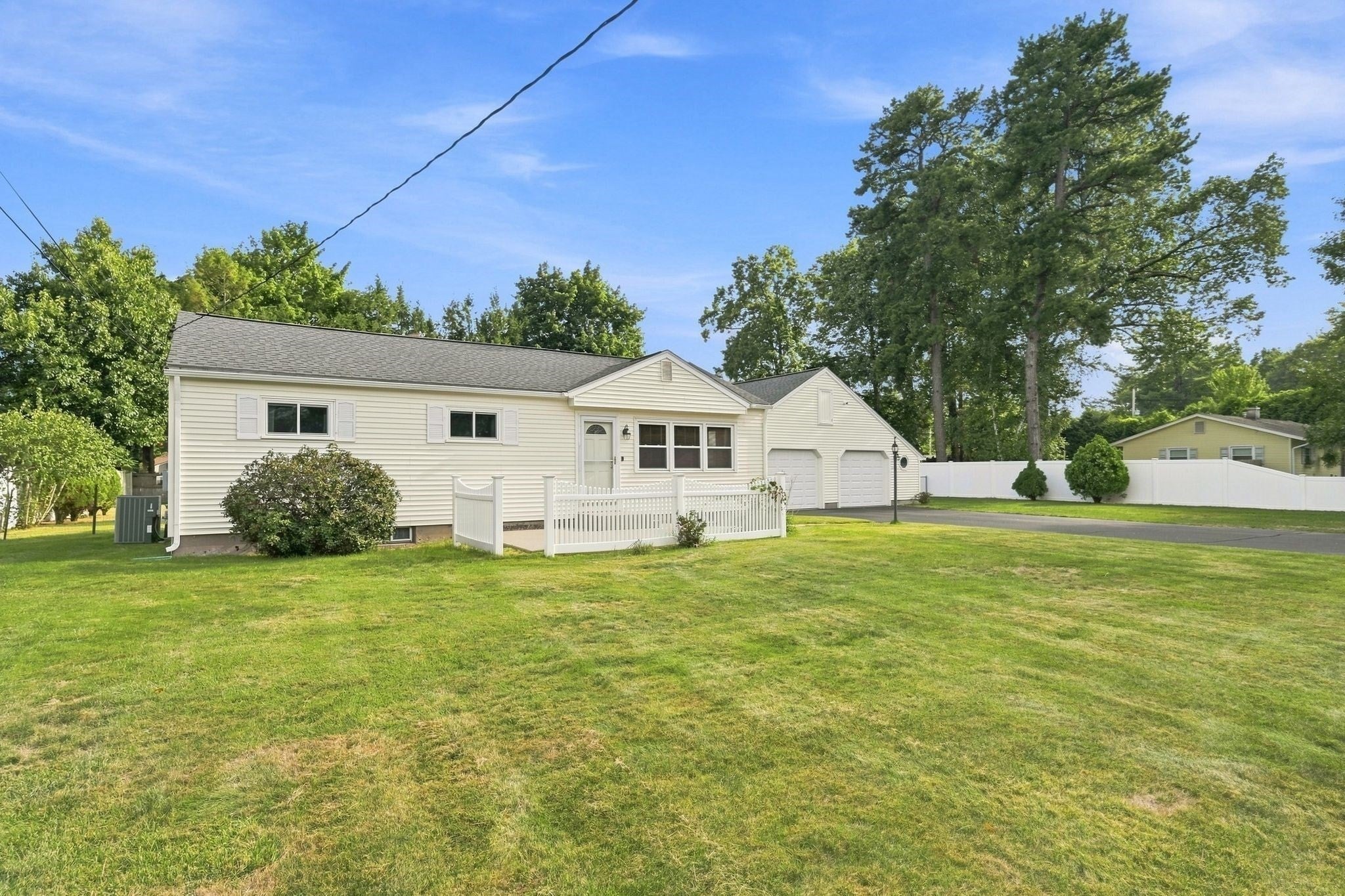 172 Birch Bluffs Dr, Westfield, MA, 172 Birch Bluffs Dr, Westfield, MA Photo #39