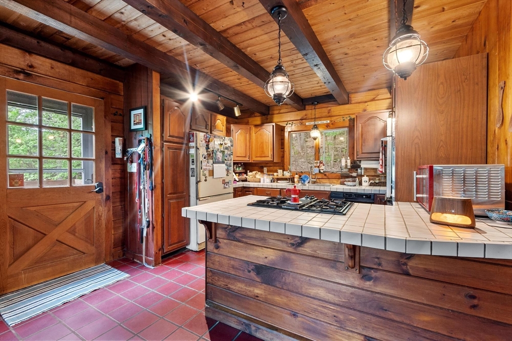 90 Appleton Cir