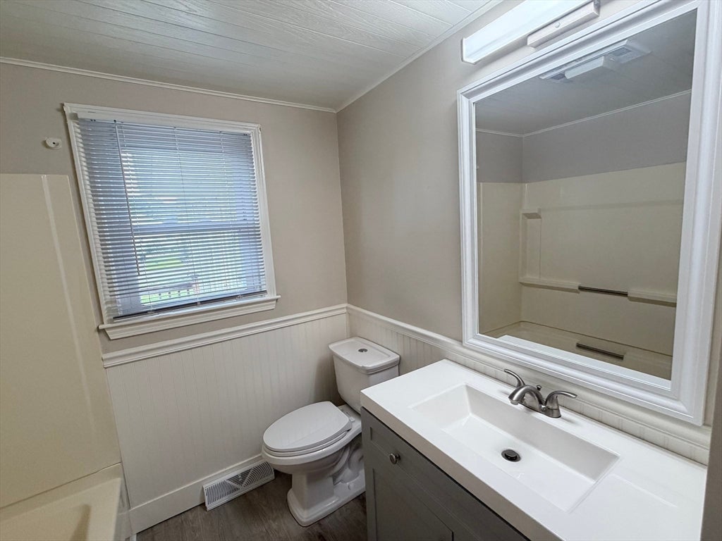 688 Plymouth St, Bridgewater, MA, 688 Plymouth St, Bridgewater, MA Photo #10