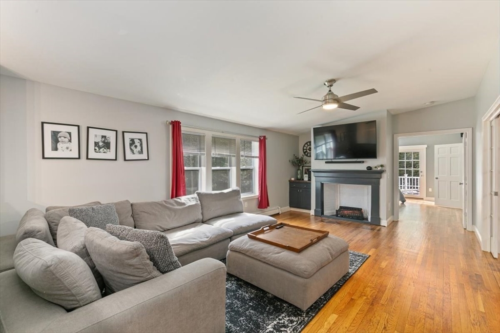 34 & 34R Pickering St