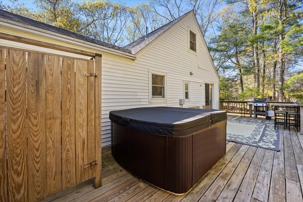 218 Lake Shore, Falmouth, MA Photo #30