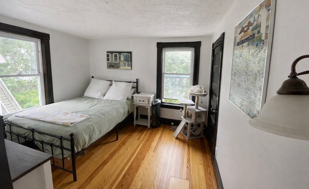 25 Parker Hill Ave, Milford, MA Photo #10