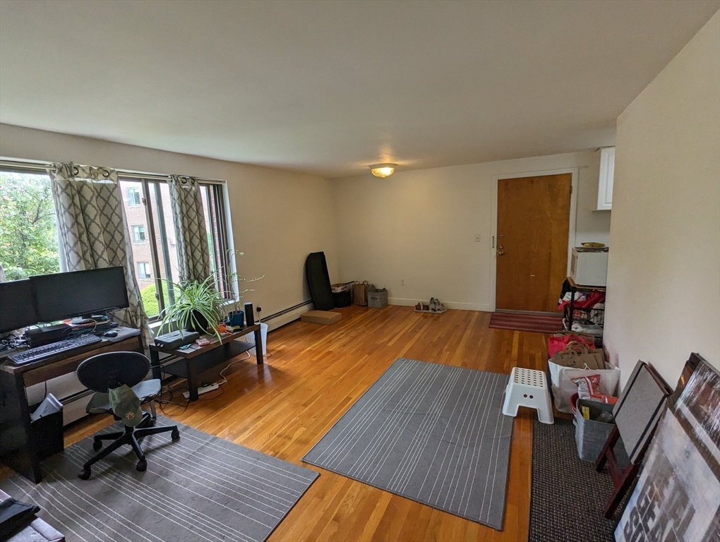 191 W. Wyoming Ave. 15