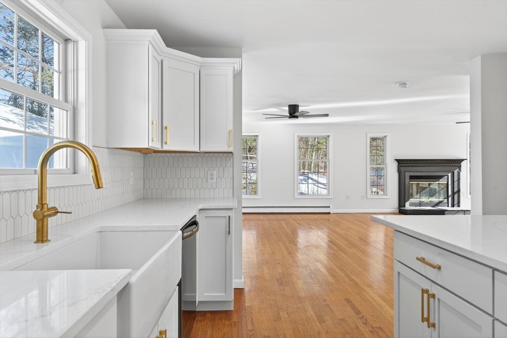 159 Pine St, Manchester, MA, 159 Pine St, Manchester, MA Photo #8