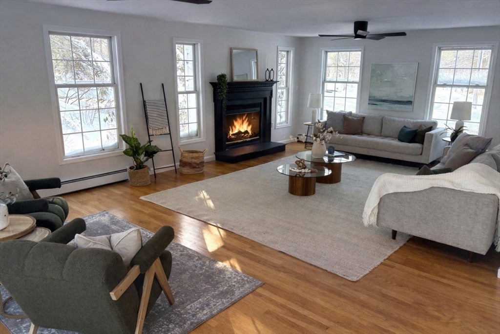 159 Pine St, Manchester, MA, 159 Pine St, Manchester, MA Photo #5