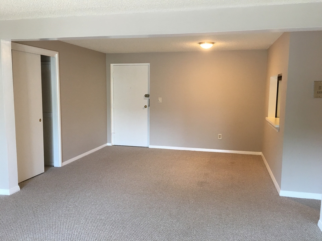 26 Waverly Street 202