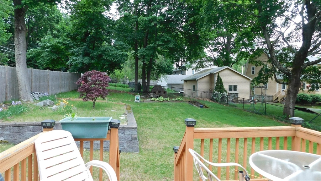 414 Cedar St