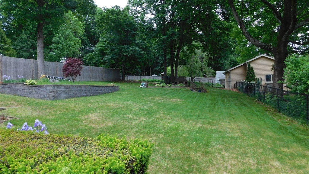 414 Cedar St