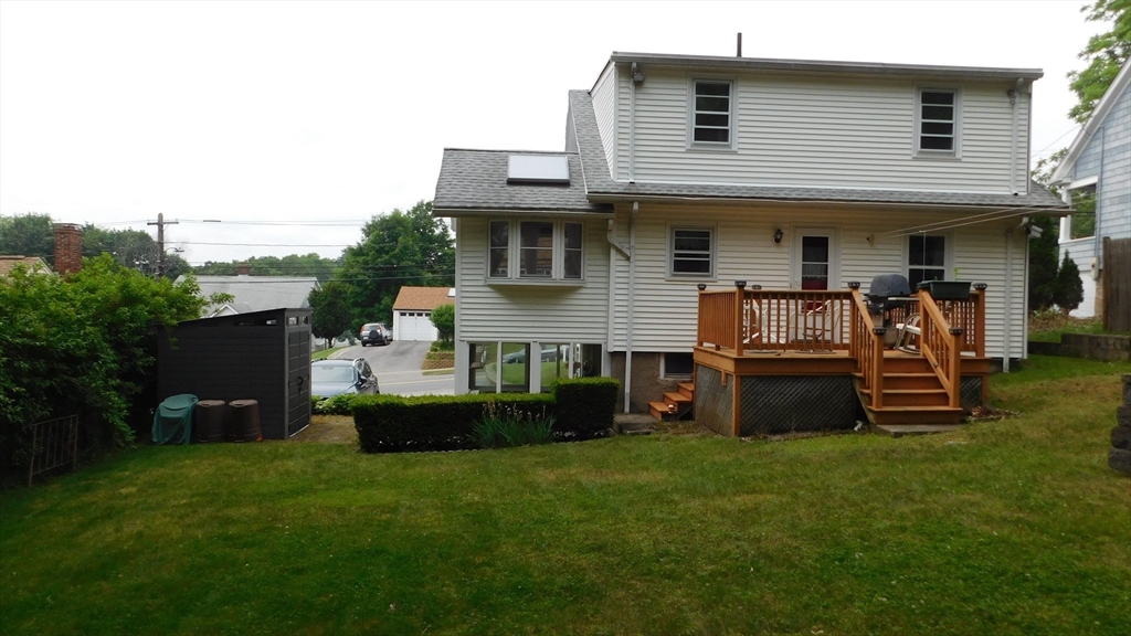 414 Cedar St