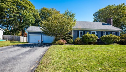 Photo of 29 Evergreen St, Fairhaven, MA 02719 (MLS # 73594901)