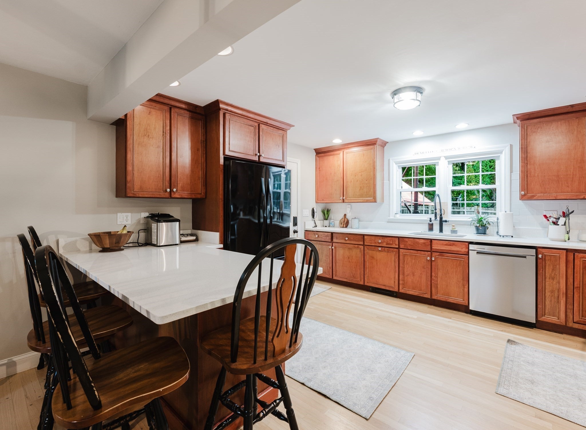 29 Evergreen St, Fairhaven, MA, 29 Evergreen St, Fairhaven, MA Photo #8