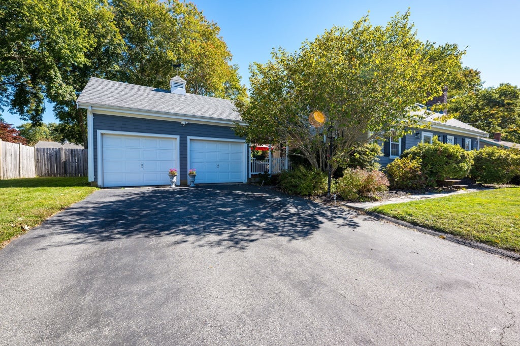 Photo of 29 Evergreen St, Fairhaven, MA 02719 (MLS # 73594901)