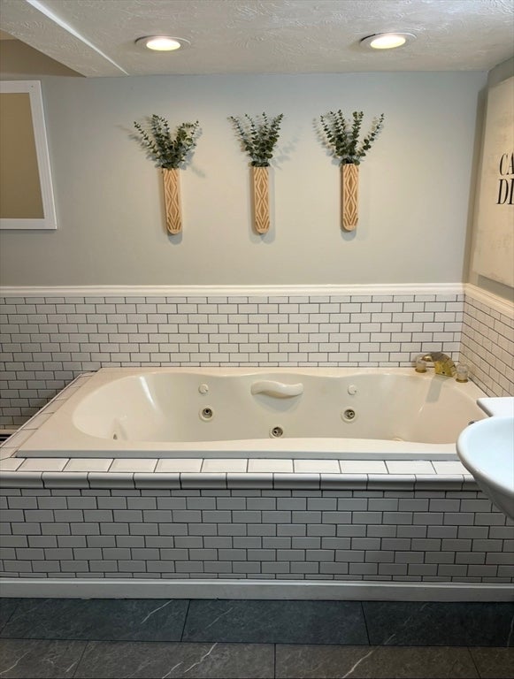 110 Grant Ave, Somerset, MA, 110 Grant Ave, Somerset, MA Photo #12