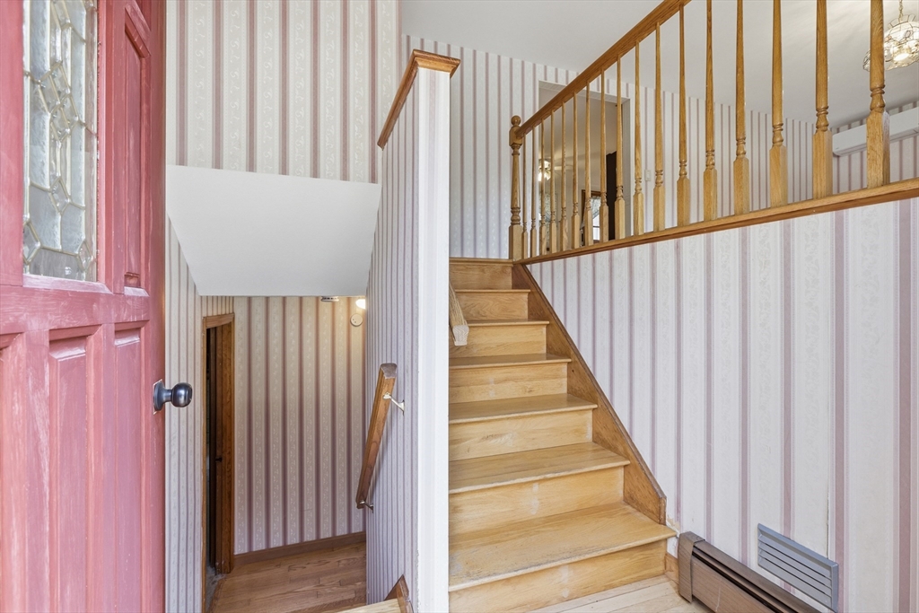 335 Pelham Rd