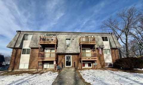 4 Hazelwood Ave 2 Dracut MA 01826