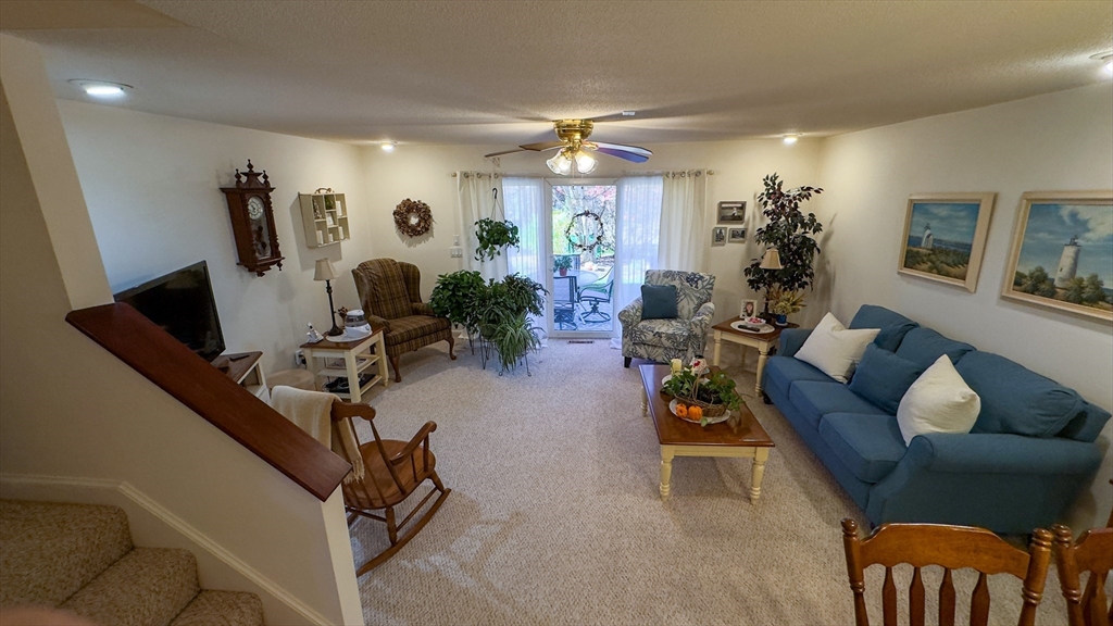 300 Buck Island Rd 14F