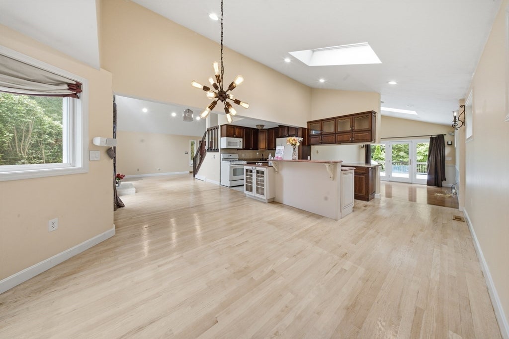 7 Sherborne Cir, Ashland, MA, 7 Sherborne Cir, Ashland, MA Photo #6