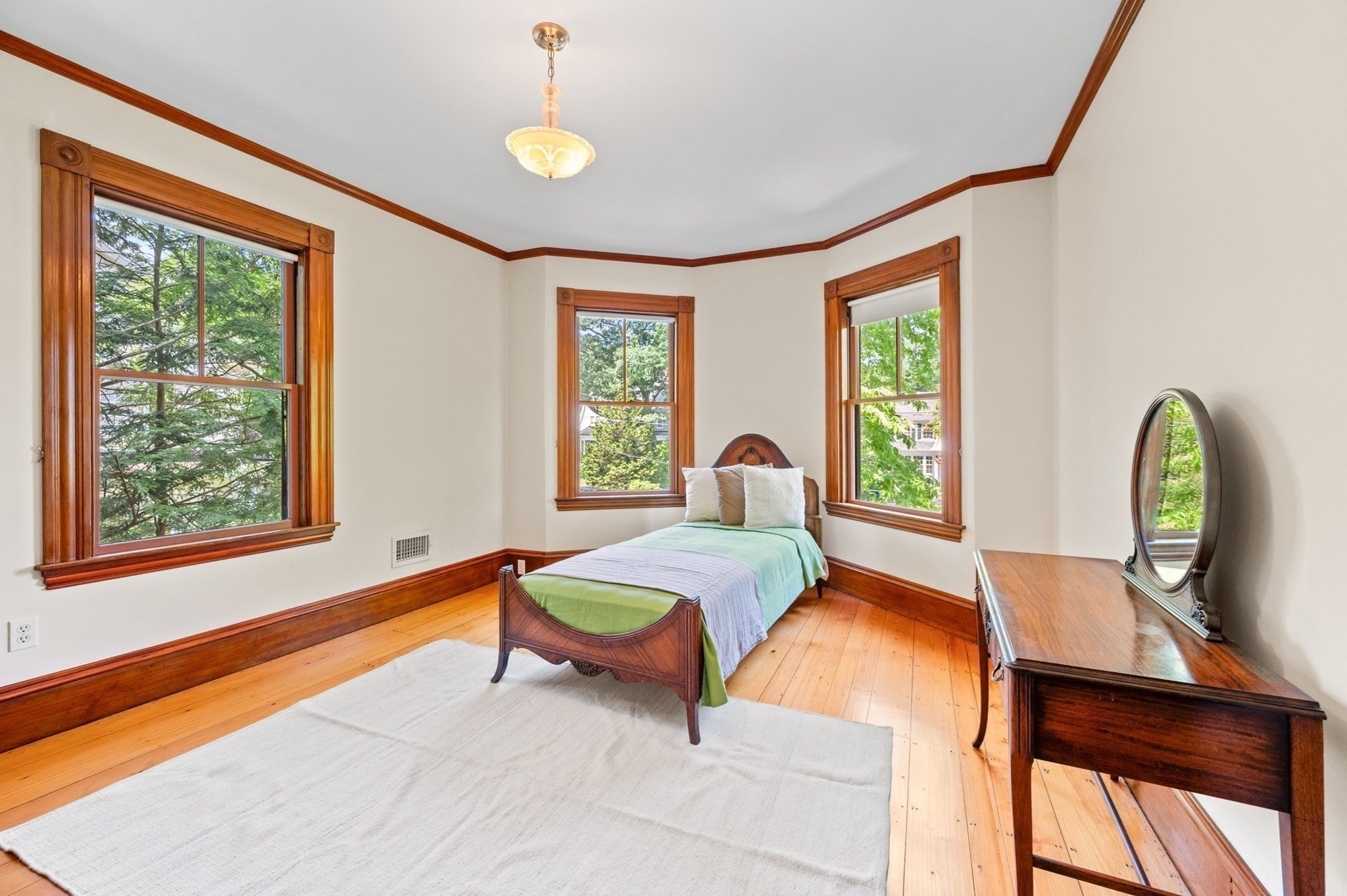 8 Cypress Rd, Wellesley, MA, 8 Cypress Rd, Wellesley, MA Photo #18