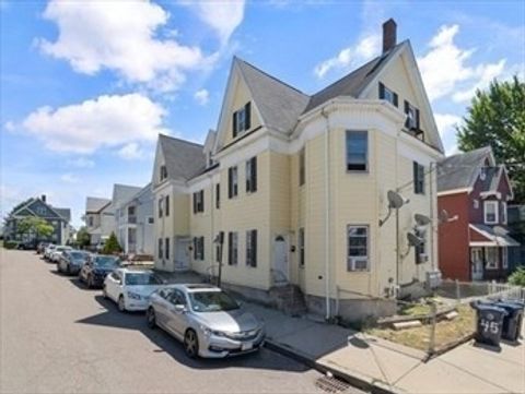 49 Mansfield St 1 Everett MA 02149