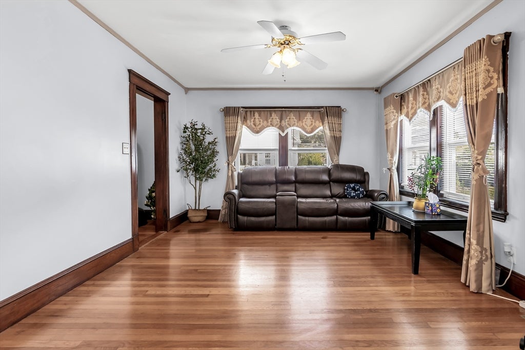 160 Linwood St, Lynn, MA Photo #8