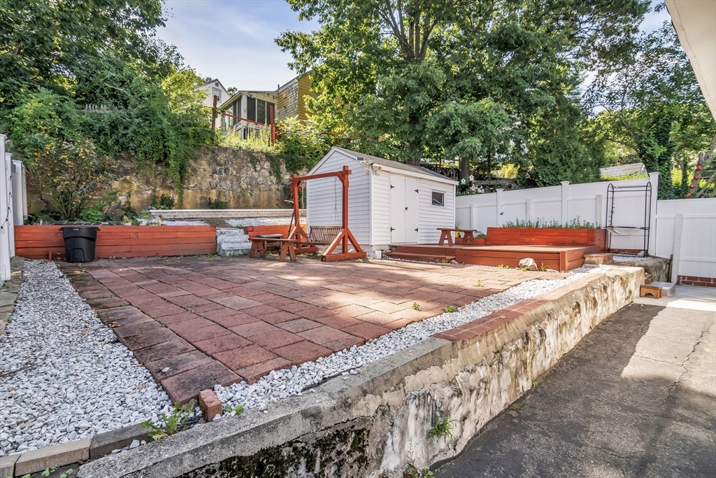 160 Linwood St, Lynn, MA Photo #37