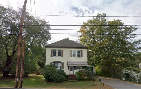 133 Pleasant Valley St Methuen MA 01844
