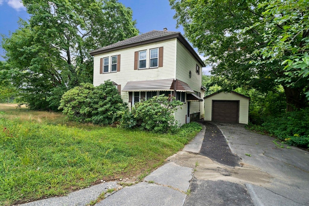133 Pleasant Valley St
