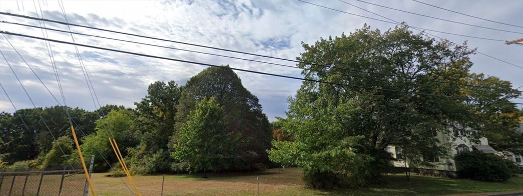 133 Pleasant Valley St