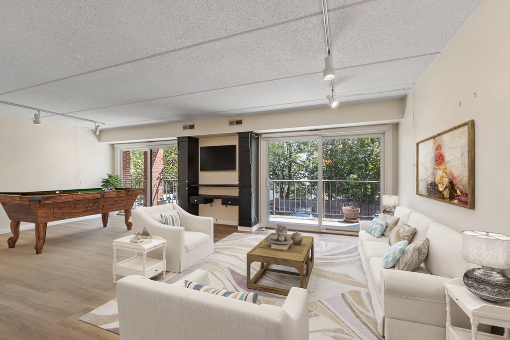 144 Marble St 208C