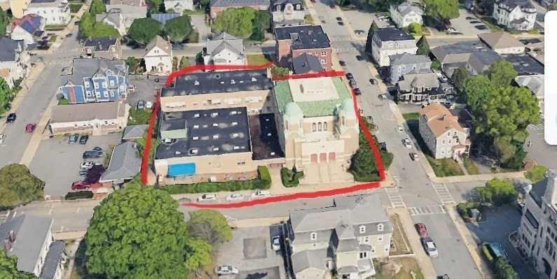 385 High St
