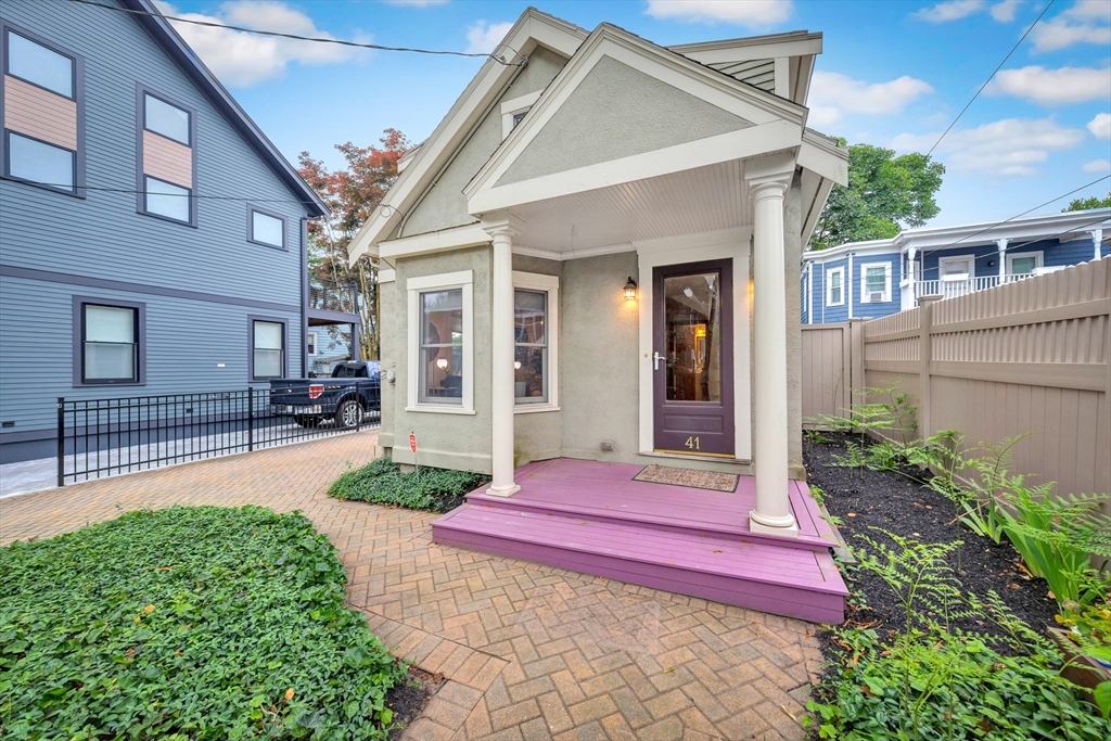 41 Sargent Street