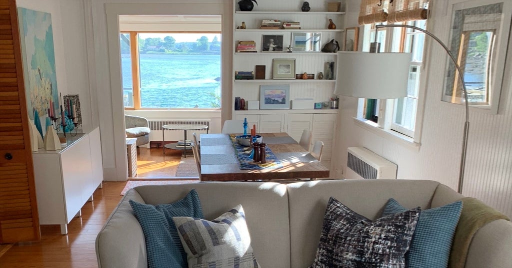 79 Dennison Street, Gloucester, MA Photo #5