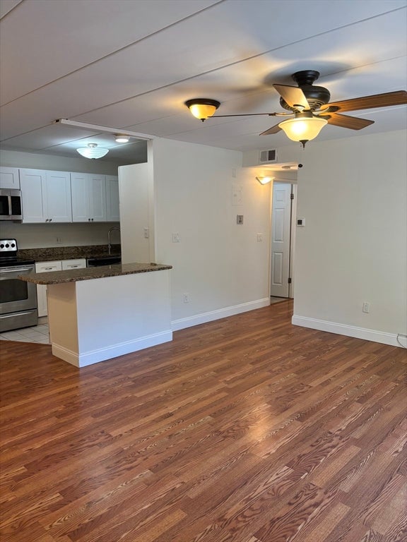 298 Commercial St 22