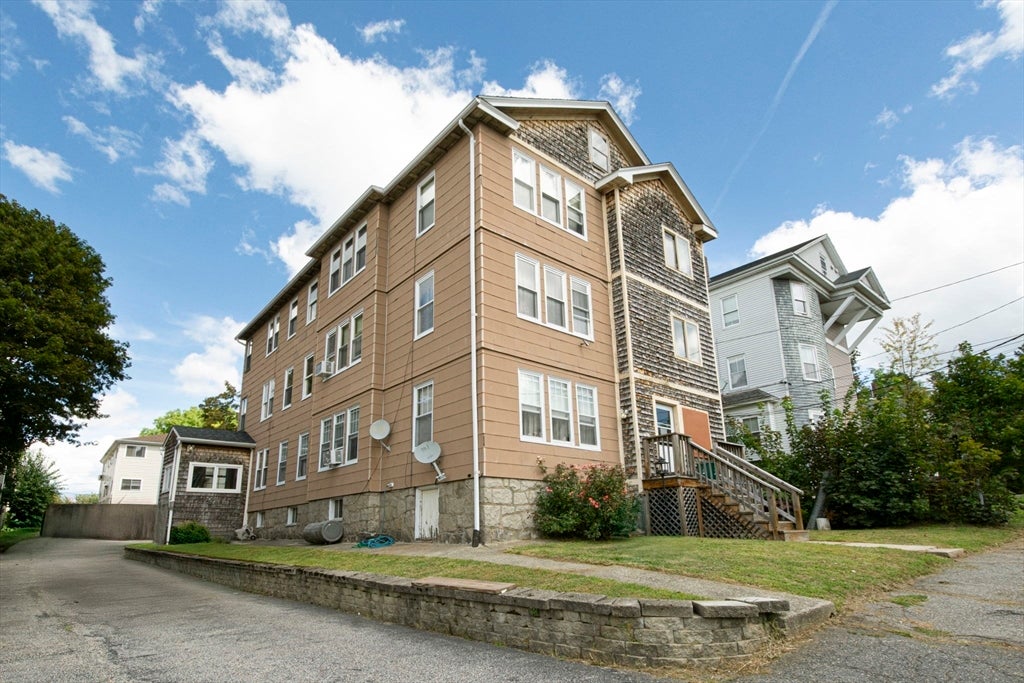 14 Ericsson St, Worcester, MA Photo #3