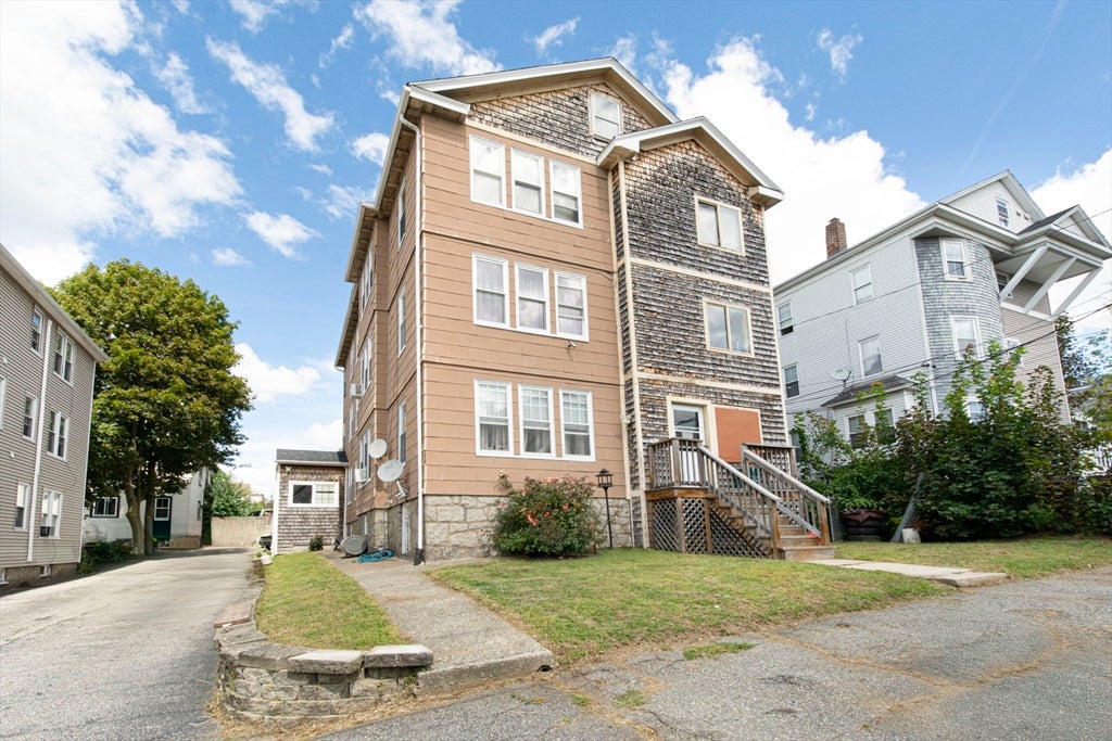 Photo of 14 Ericsson St, Worcester, MA