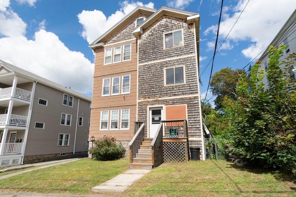 14 Ericsson St, Worcester, MA Photo #2