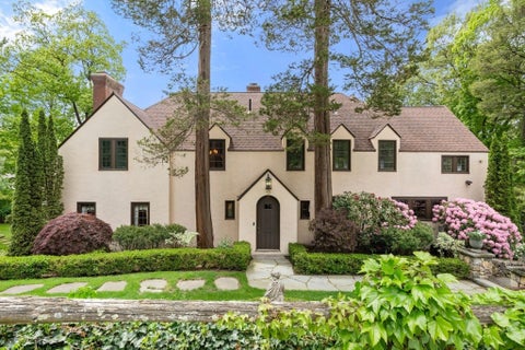 Photo of 85 Gate House Road, Newton, MA 02467 (MLS # 73538554)