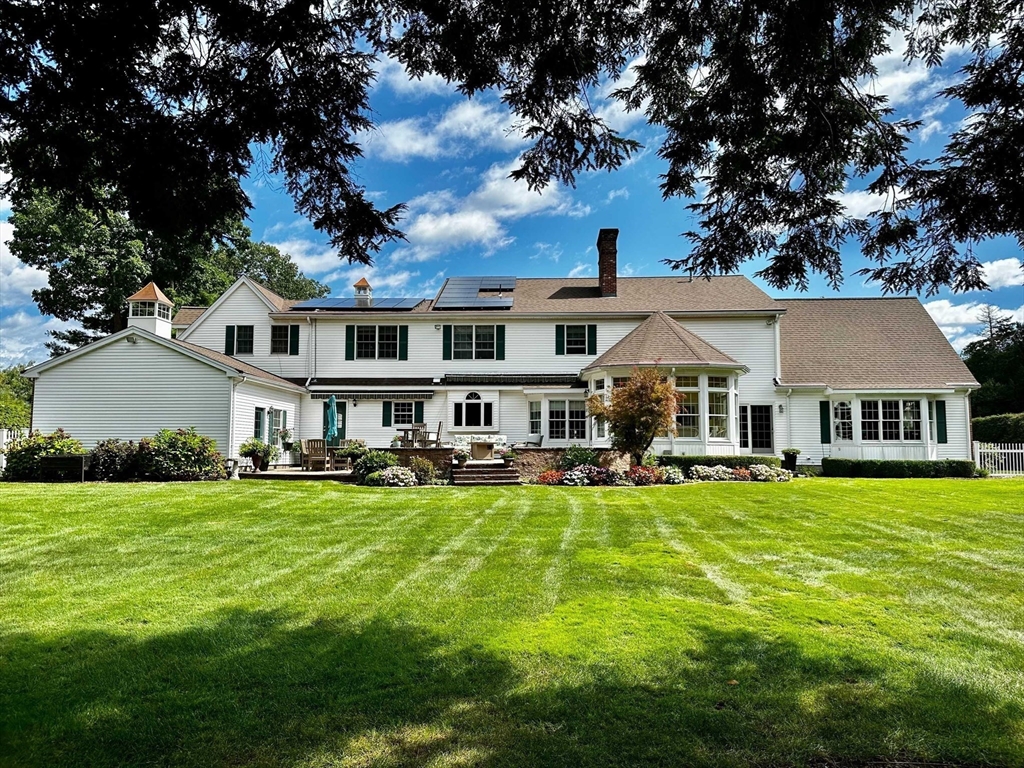 14 Ridgewood Rd