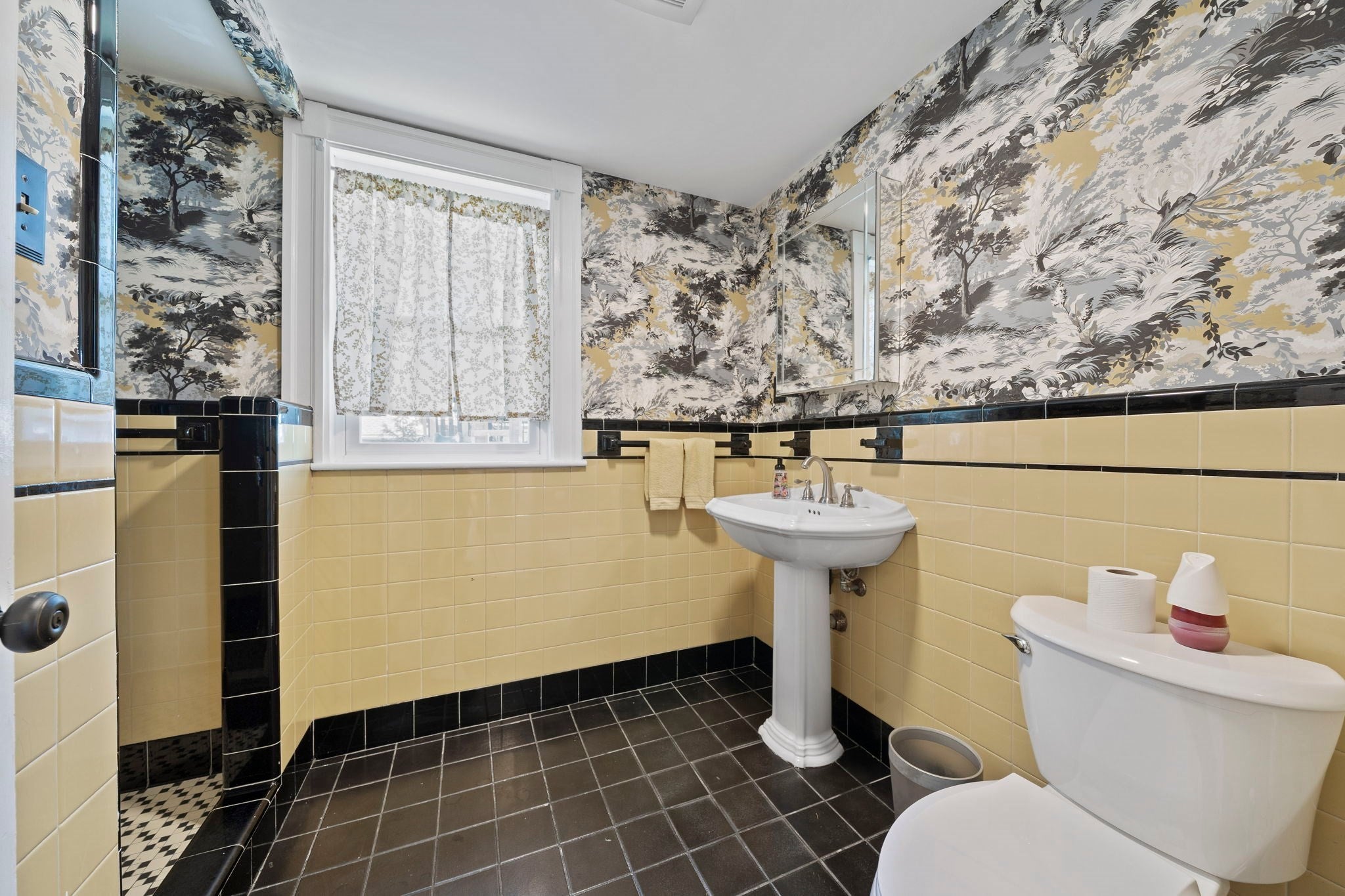 118 Merrymount Rd, Quincy, MA, 118 Merrymount Rd, Quincy, MA Photo #11