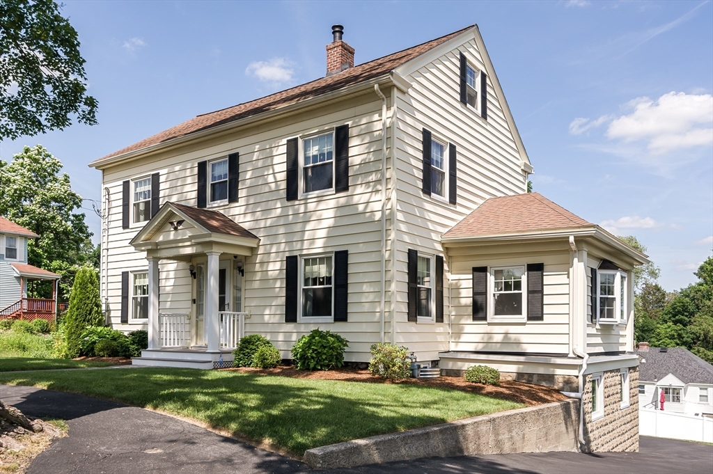 20 Blaine Ave