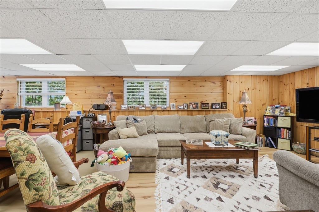 96 Clinton Road, Sterling, MA, 96 Clinton Road, Sterling, MA Photo #25