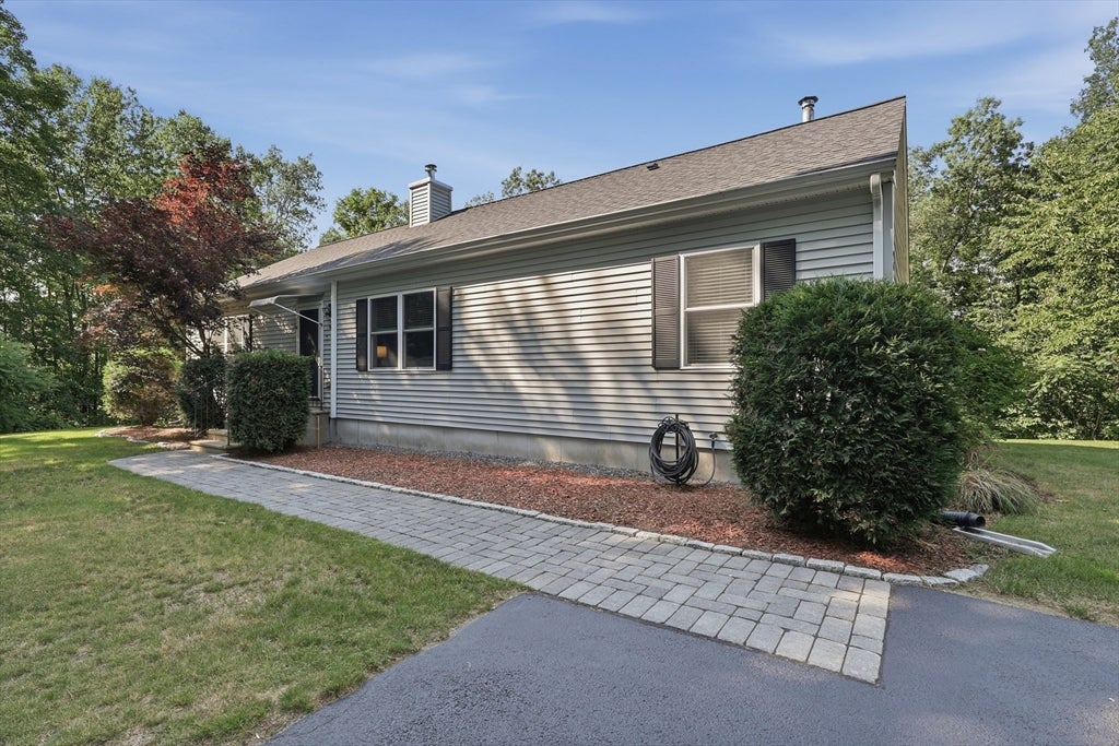 96 Clinton Road, Sterling, MA, 96 Clinton Road, Sterling, MA Photo #2