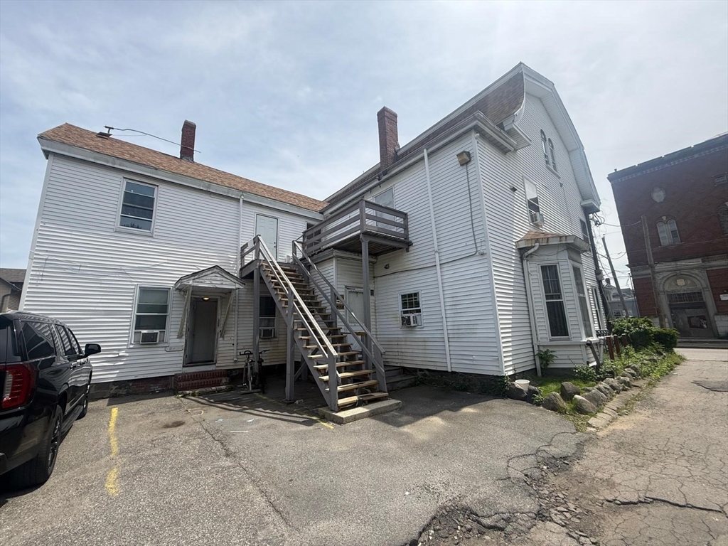 91 Summer St 3