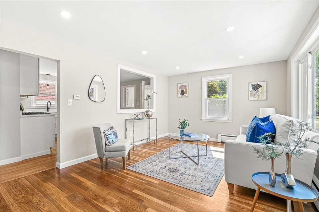 12 Paulette Ave