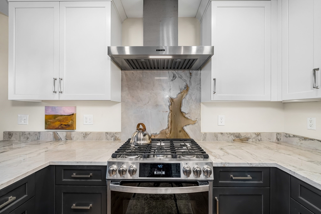 25 Pond St 203