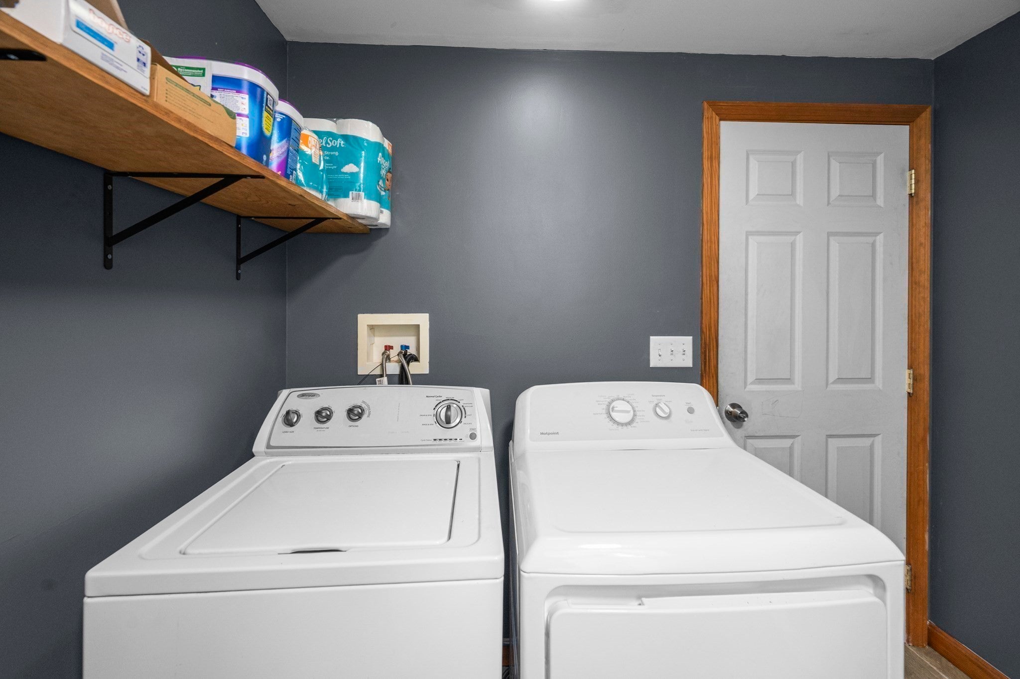 90 West St, Wendell, MA, 90 West St, Wendell, MA Photo #16