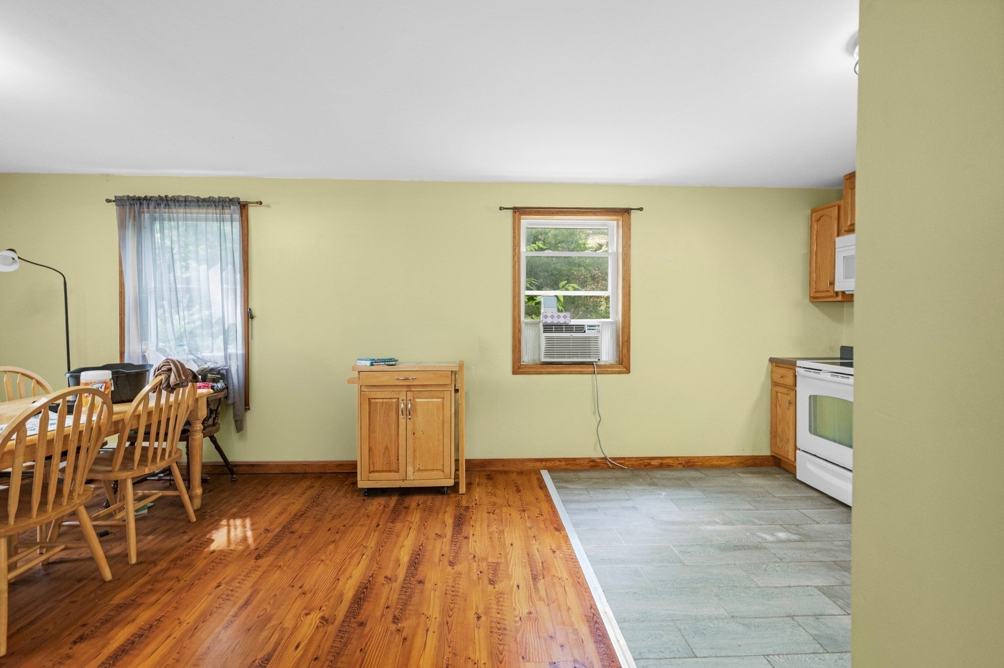 90 West St, Wendell, MA, 90 West St, Wendell, MA Photo #10
