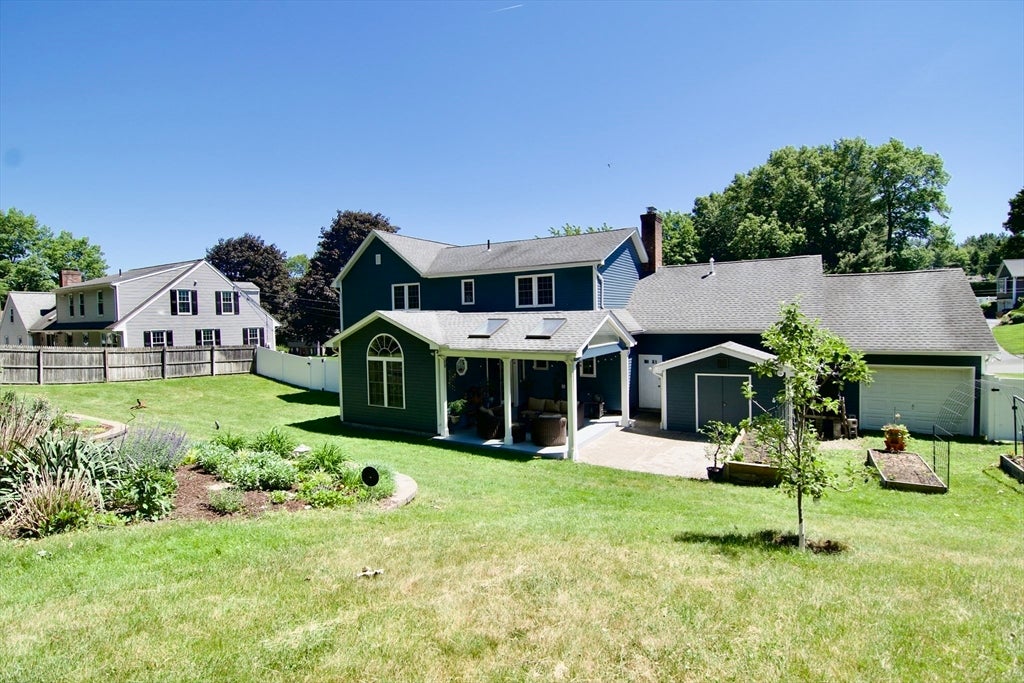 83 Pineridge Dr
