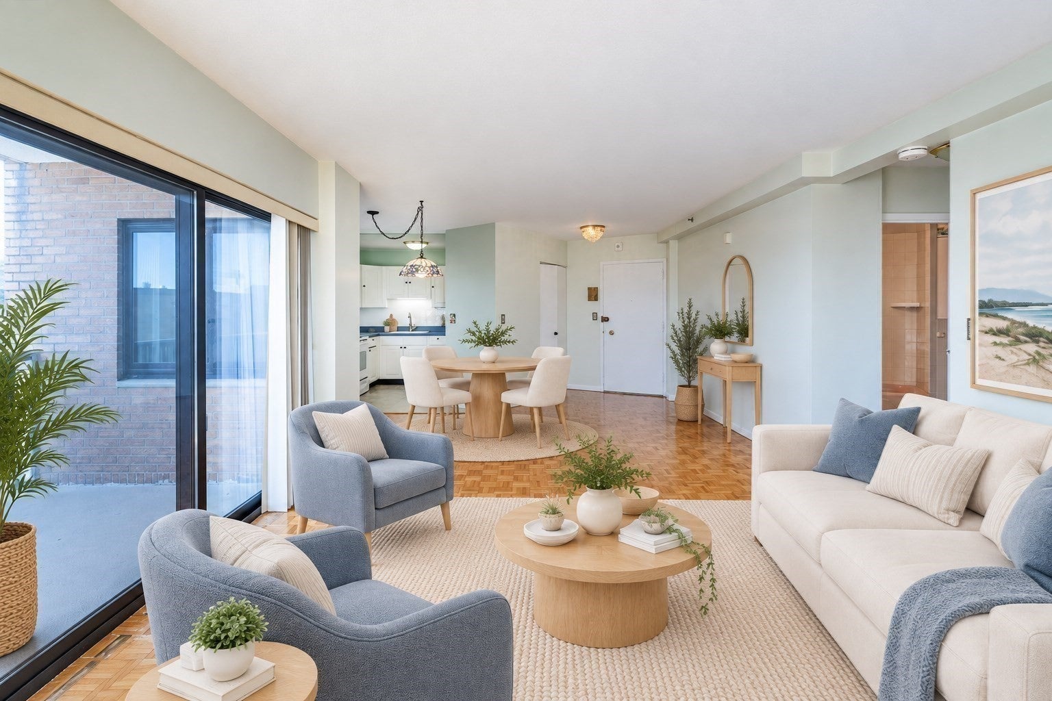 300 Lynn Shore Drive 811