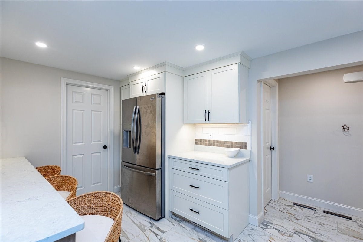 39 Birch St, Tewksbury, MA Photo #13